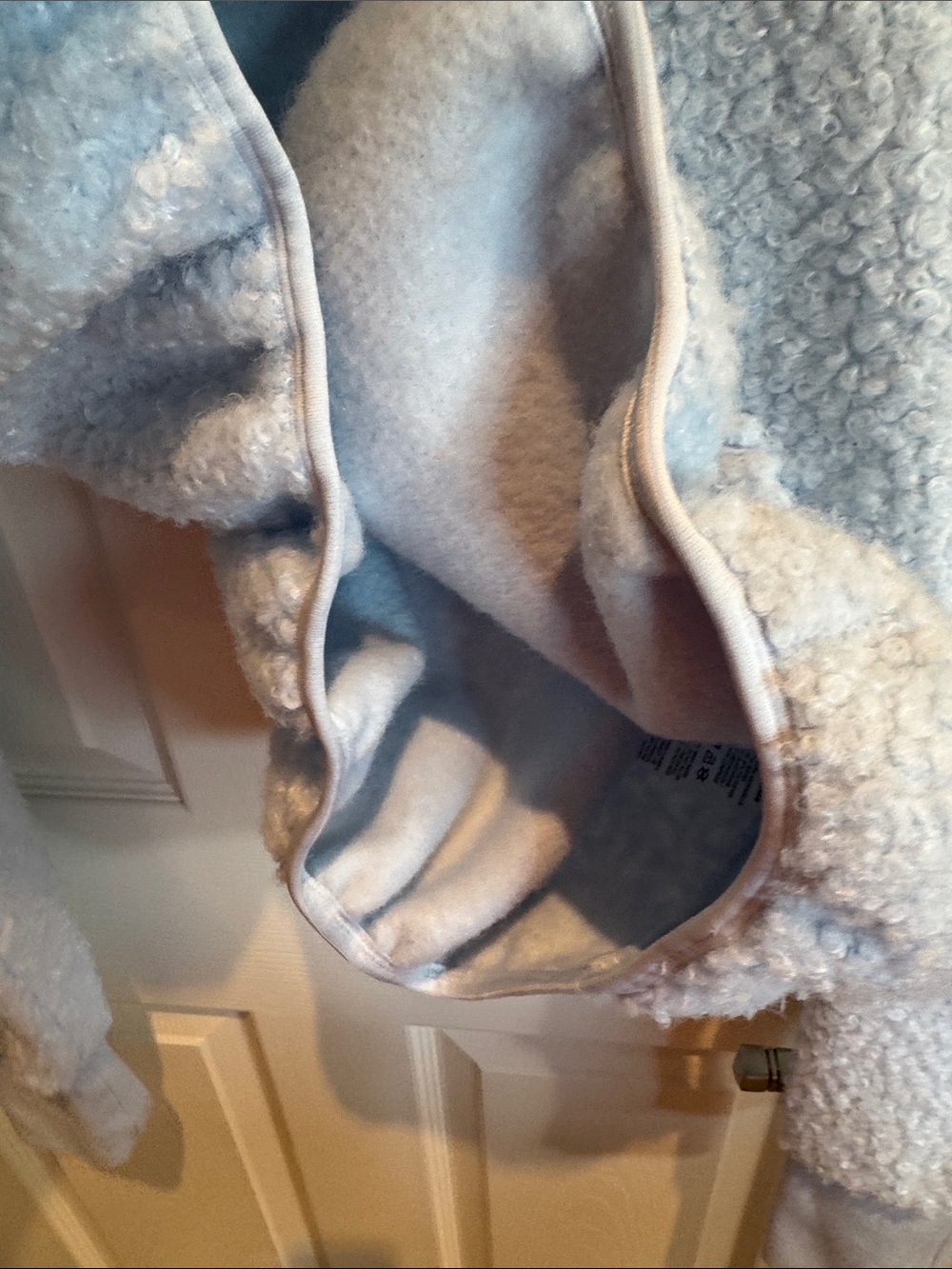 Nike Light Blue Sherpa Cropped Half-Zip Pullover. Worn once. - Picture 6 of 8